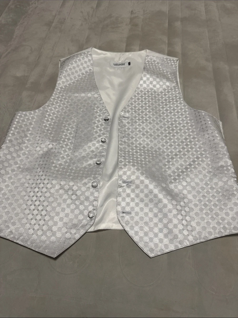 ***2/$15*** Joseph & Feiss Men's Silver Satin Polka Dot Vest